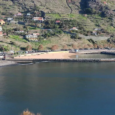 Spot Matur Apartment Machico  Extérieur photo